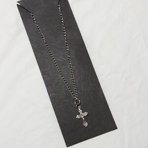 Chic Silver Cross Pendant Necklace